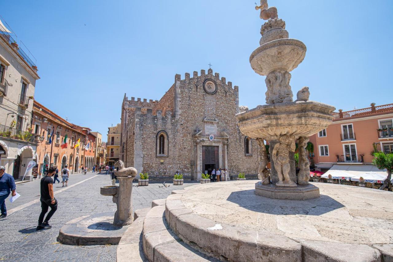 Lighthouse Apartment Taormina Buitenkant foto