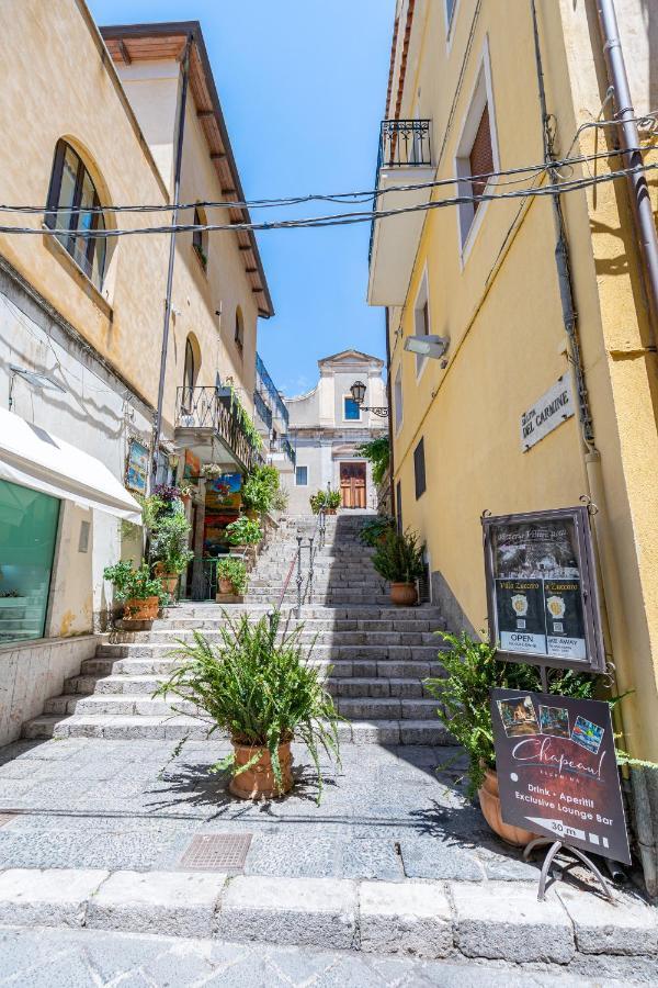 Lighthouse Apartment Taormina Buitenkant foto